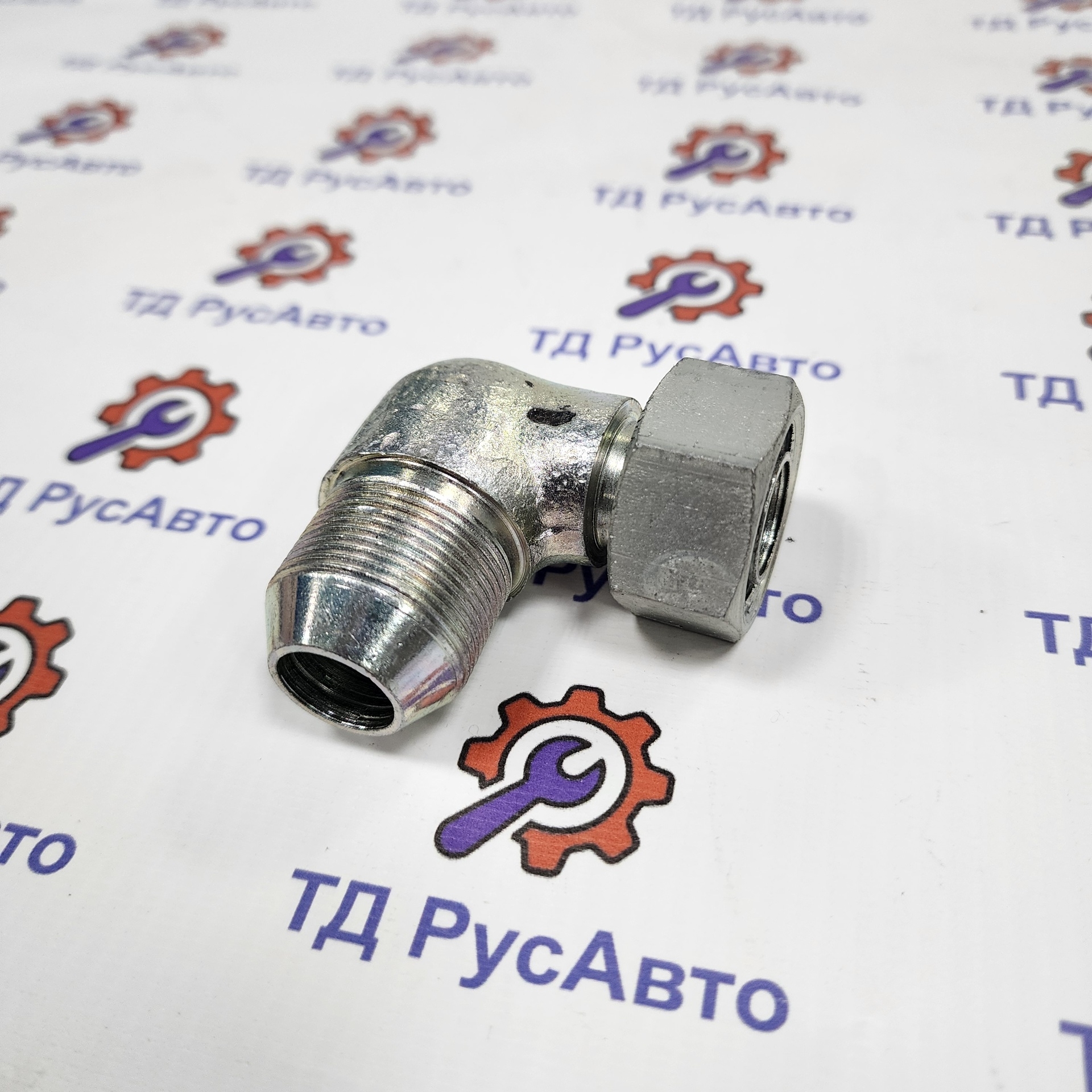 Угольник М26*В26 компрессора ЯМЗ-650,536 103-3506123 (ОАО МАЗ)